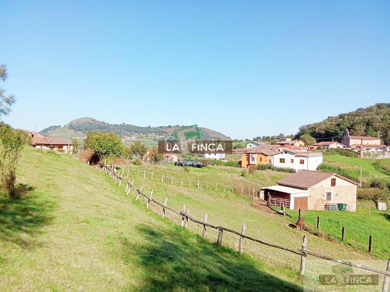 Foto 24fff3d7-d518-497a-919b-e2c48629fbd8. Terreno residencial terreno en Morcín