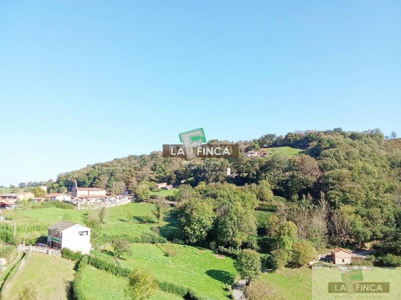 Foto 38e589f6-7457-4cb3-b733-7f7481fa0320. Terreno residencial terreno en Morcín