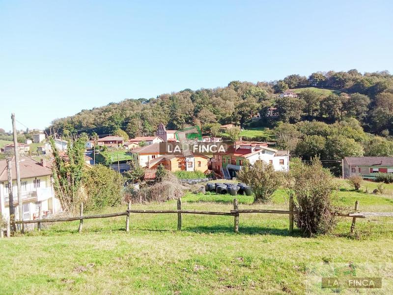 Foto 8f71135a-0fcf-428f-88f5-54258c0e33bd. Terreno residencial terreno en Morcín