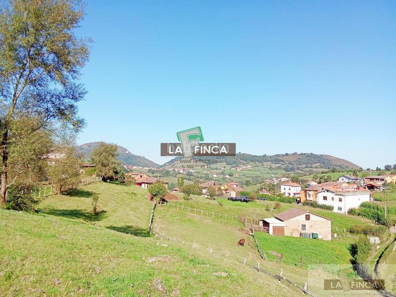 Foto a23f1188-2b80-49b9-84a6-c550ccced8bb. Terreno residencial terreno en Morcín