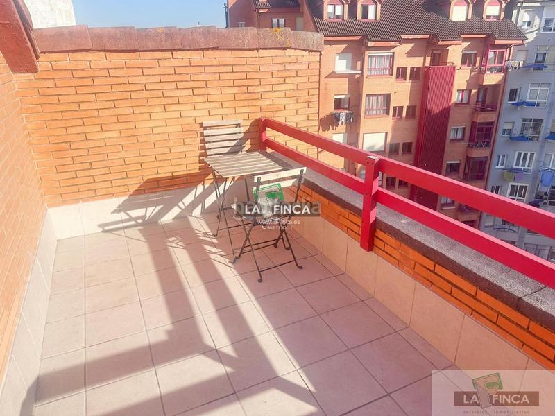 Foto 6ae9c7ae-c194-4a34-9a83-e7a4d33c6c6d. Appartamento con riscaldamento parcheggio in Auditorio - Seminario - Parque de Invierno Oviedo