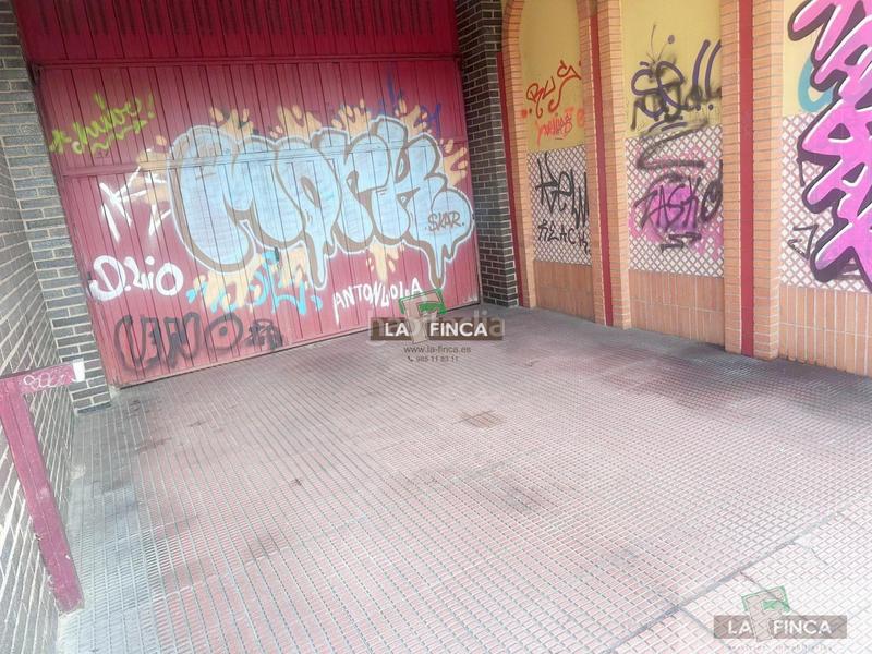 Foto 780b1360-362a-4537-8e06-2c5e3cedf94d. Appartamento con riscaldamento parcheggio in Auditorio - Seminario - Parque de Invierno Oviedo