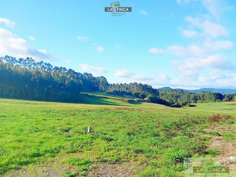 Foto b75d4010-3c94-4533-9ec3-4a562d7596fa. Terreny residencial a Soto del Barco