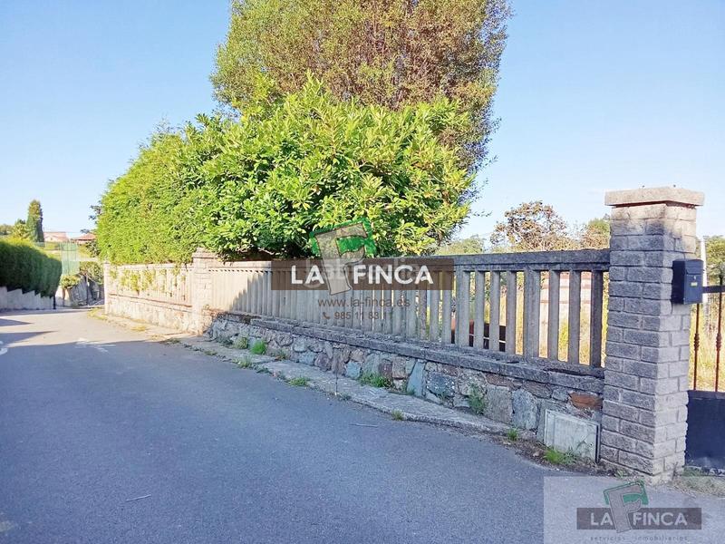 Foto 13ef5f08-d11a-410d-8fc8-18c7c9395074. Terrain résidentiel dans Muros de Nalón