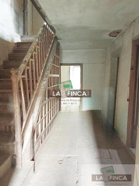 Foto 132a9b89-a8de-48d1-b107-a6693d388e38. Casa  en Pravia