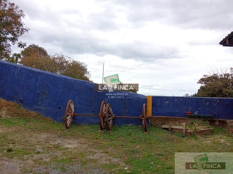 Foto 1721d23d-ec51-4f53-8c79-aeb6d9abebbf. Casa amb calefacció a Pravia