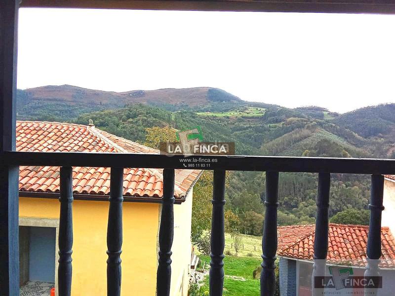 Foto 3283f358-13e1-456c-9bcf-58094ca2c444. Casa amb calefacció a Pravia