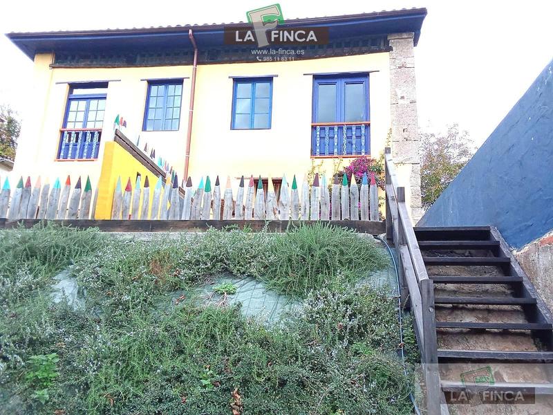 Foto 3d319b7d-acb0-4b03-86c3-9bb3077170d8. Casa amb calefacció a Pravia