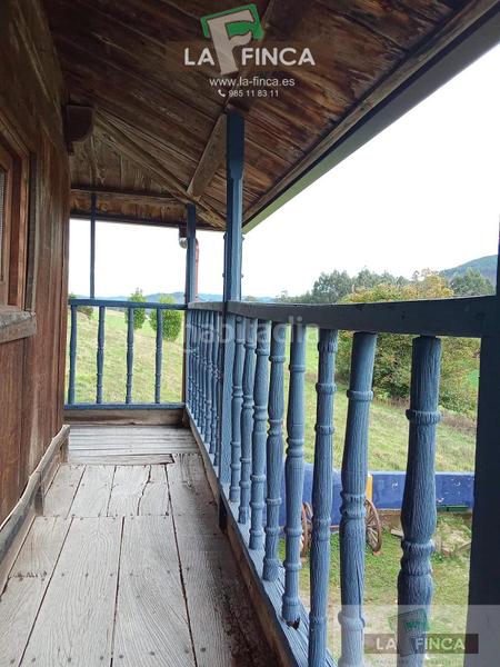 Foto 650b34fe-20f4-4ca0-ad22-6de5a4cad9c3. Casa amb calefacció a Pravia