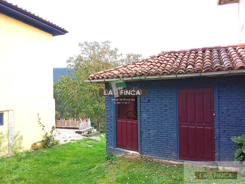 Foto b164a32e-cbfc-4c32-a245-f042a0de100f. Casa amb calefacció a Pravia