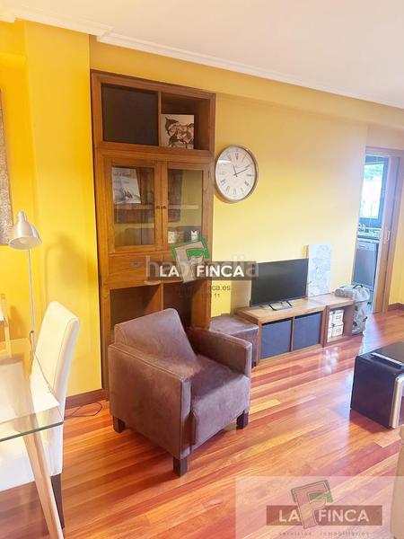 Foto f4c1fa34-fa06-463a-a2e2-508a0dc88885. Pis amb calefacció aparcament a Milán - Pumarín Oviedo