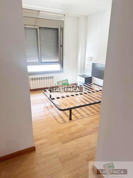 Foto 5c296510-acde-4153-8134-be308c676850. Piso  en Ciudad Naranco - Prados de La Fuente Oviedo