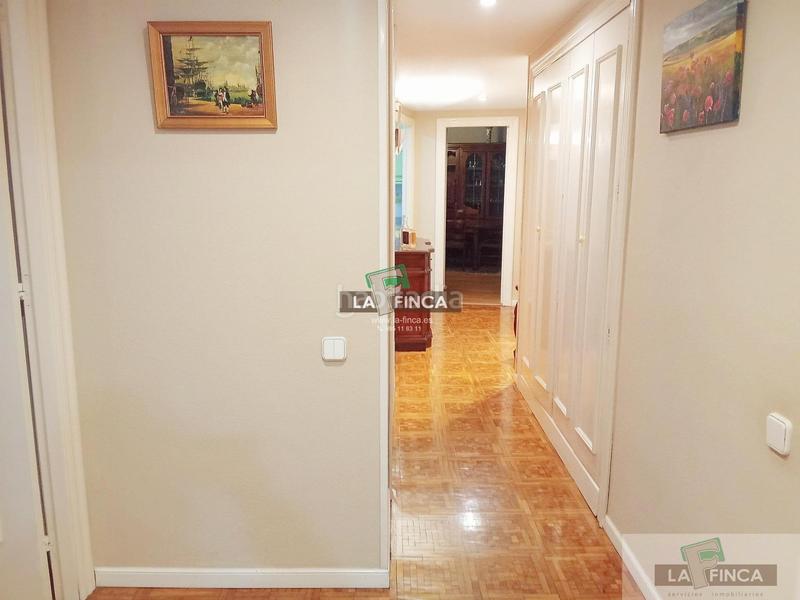 Foto e3f4acc6-c972-4d0d-b768-3eb70eec2cd2. Location appartement avec chauffage parking dans Milán - Pumarín Oviedo