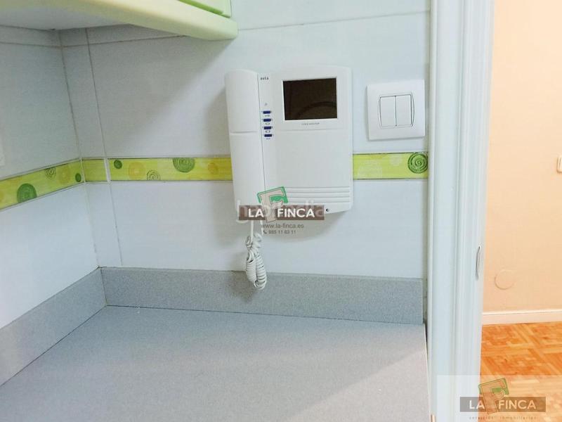 Foto bd319ff5-eed5-4f03-bba4-239f140f66ea. Miete etagenwohnung mit heizung parking in Milán - Pumarín Oviedo