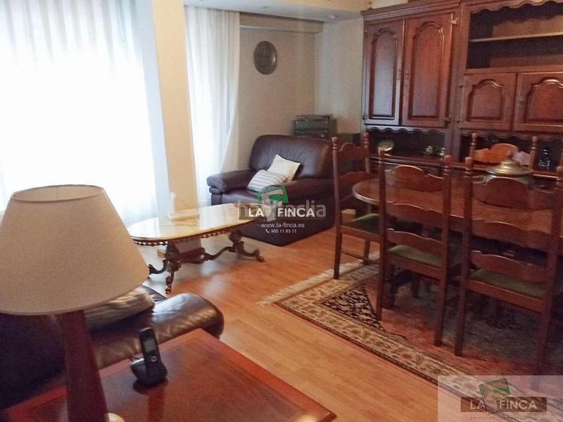 Foto 45038adc-4b22-4139-9e7b-8e183d15a3ec. Rent flat with heating parking in Milán - Pumarín Oviedo