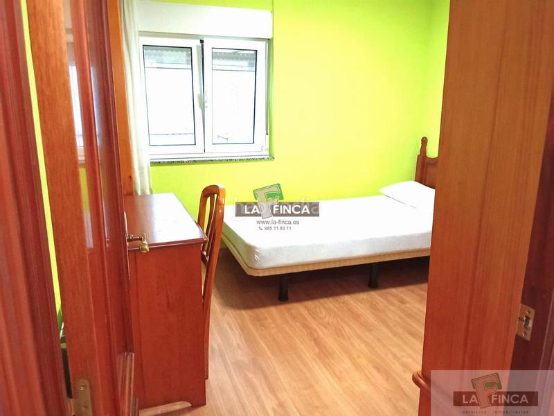 Foto 00300266-6a06-4793-96a8-8bc7aed6a699. Flat with heating in El Cristo Oviedo