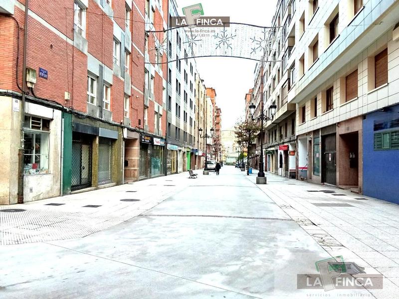 Foto de68914a-d946-4ce2-84ba-3fa984935db0. Flat with heating in El Cristo Oviedo