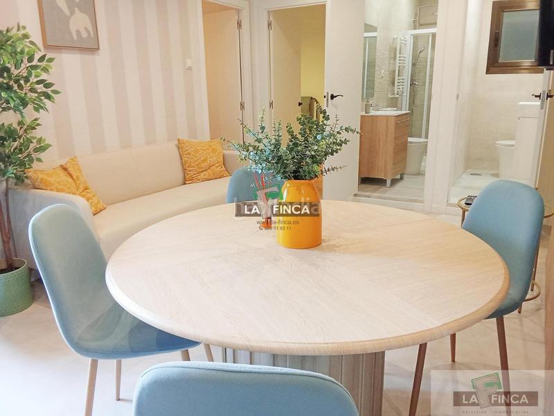 Foto 1a69e11f-7e0d-497c-9a4a-eed96a66cdc2. Pis amb calefacció a Auditorio - Seminario - Parque de Invierno Oviedo