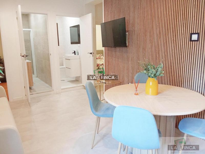 Foto 7f32ceb0-8eb3-4ad1-826e-4660acf33345. Pis amb calefacció a Auditorio - Seminario - Parque de Invierno Oviedo