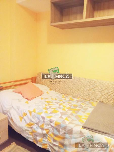 Foto 8c9629be-c8c2-4f05-a466-400310ef41e4. Piso  en Huca - La Cadellada Oviedo