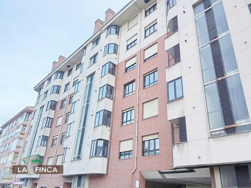 Foto 28d54975-8bbb-4311-b8ef-141f0b8c5779. Pis amb calefacció a Raíces Castrillón