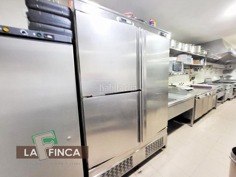 Foto 183fefca-0615-46f1-b282-35e0a2acb268. Edificio in Pravia