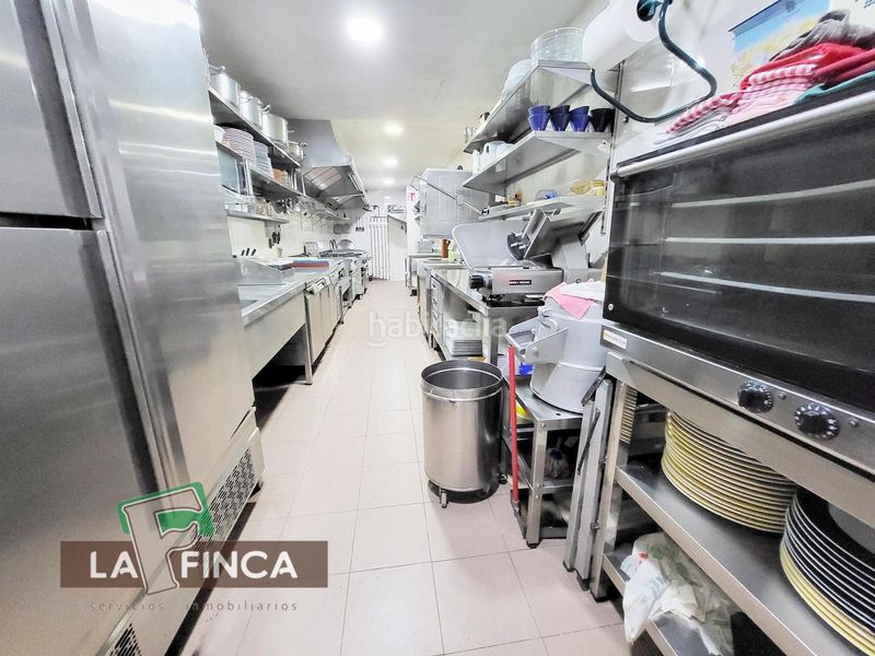 Foto 1b885d26-b091-45df-a4d0-e02a045e4c53. Edificio in Pravia