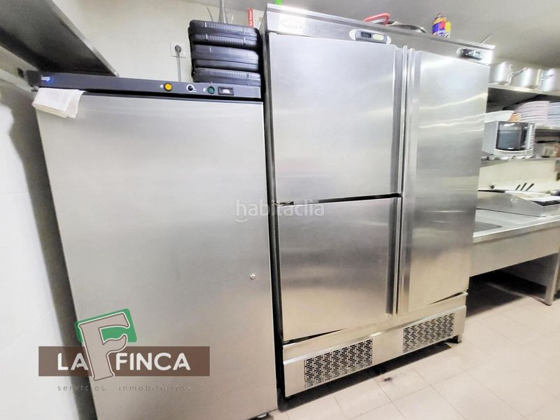 Foto c14a84eb-aad7-476a-a7ee-e4e47761c6aa. Edificio in Pravia