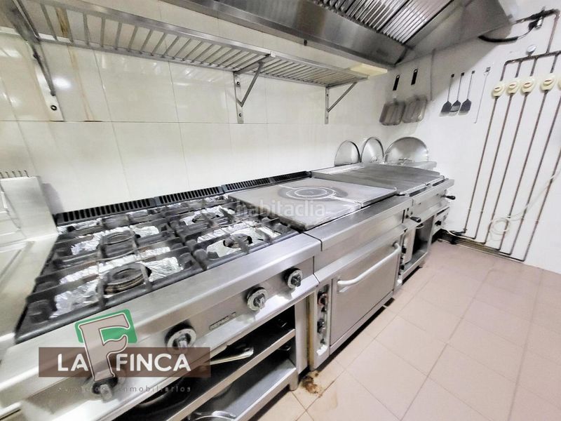 Foto e2ea67c8-1644-44e3-a7d7-f4aaaca0d364. Edificio in Pravia