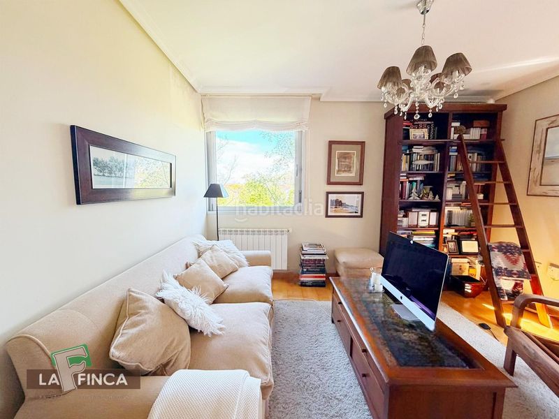 Foto 172d2b59-57d1-44bb-a5db-c5afdad1d073. Pis amb calefacció a Salinas Castrillón