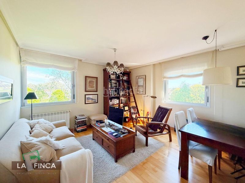 Foto 78c9b62c-f243-47aa-b8e3-6151f1d0b5e3. Pis amb calefacció a Salinas Castrillón