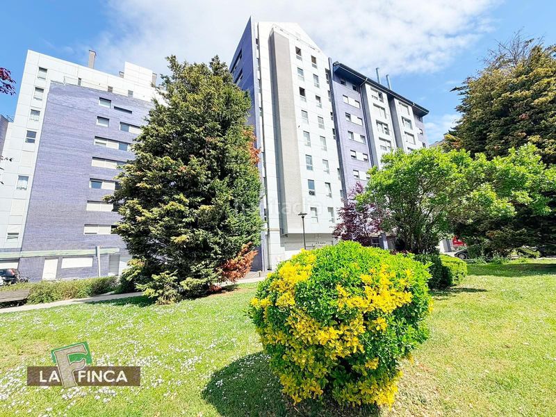 Foto aedb4f07-2c58-4d1b-9055-d457b61415a2. Pis amb calefacció a Salinas Castrillón