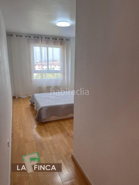 Foto ef8d72b9-fd39-449d-aab8-5b09c533f38c. Pis amb calefacció aparcament a Ventanielles Oviedo