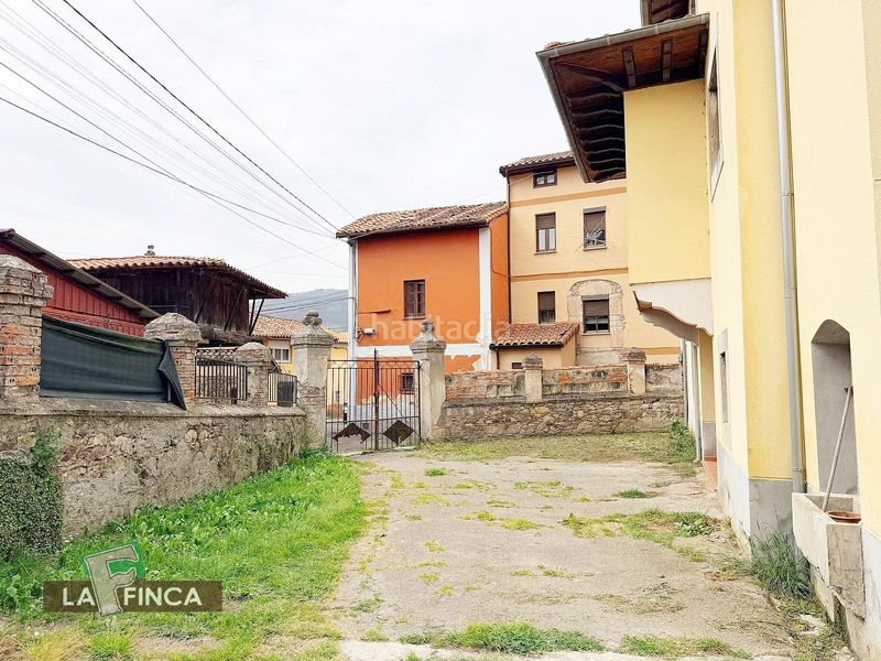 Foto 47a6239d-ca5c-4228-b7fa-eb99362e17ae. Casa amb calefacció aparcament a Pravia