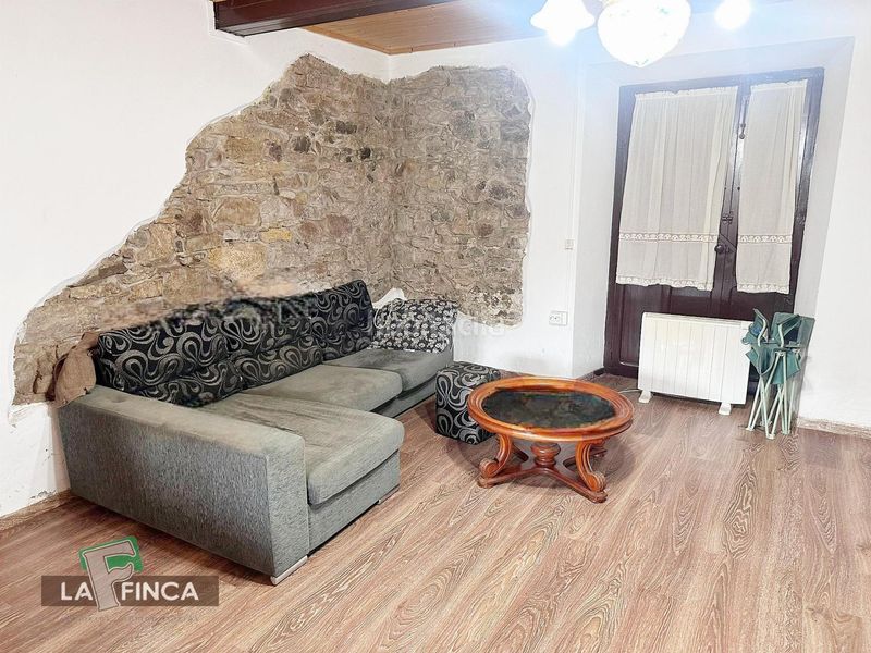 Foto fcbc1bcf-564a-4d47-bb9a-d88958e60d8f. Casa amb calefacció aparcament a Pravia
