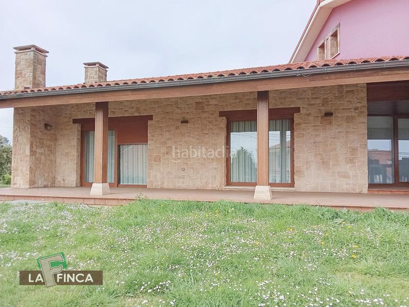 Foto 997f93af-b3e9-4784-bbc7-86c6550e0301. Chalet  en Luanco-Aramar-Antromero Gozón