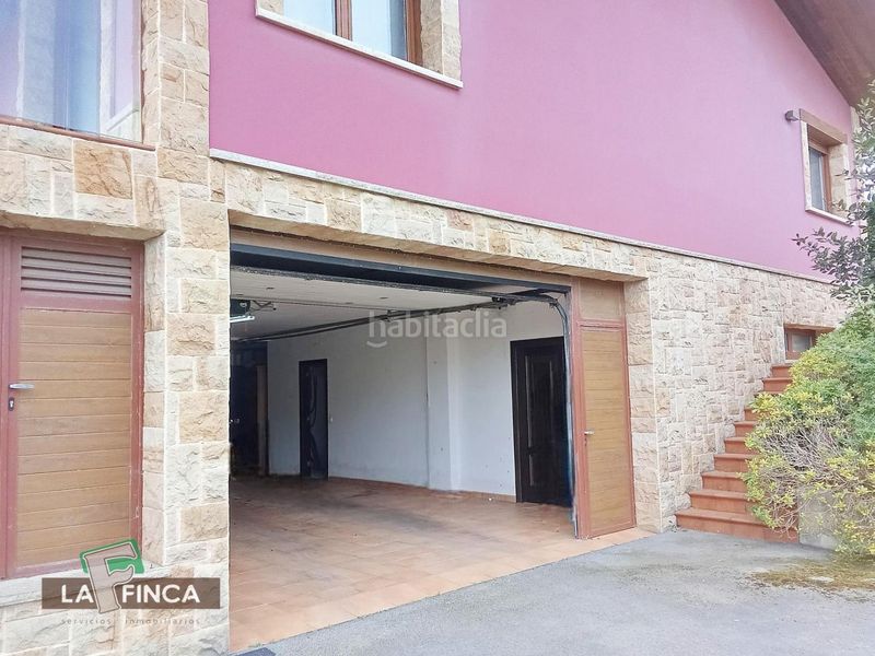 Foto bf15b8a9-d65b-4d6e-aa07-8473e57eb397. Chalet  en Luanco-Aramar-Antromero Gozón