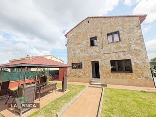 House  De los prados. Oviedocasa