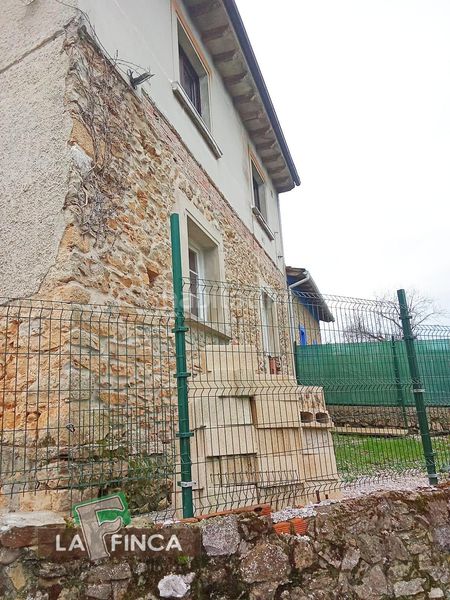 Foto 66ac5590-9472-439b-a773-21591e0a625a. Casa a Viella-Granda-Meres Siero