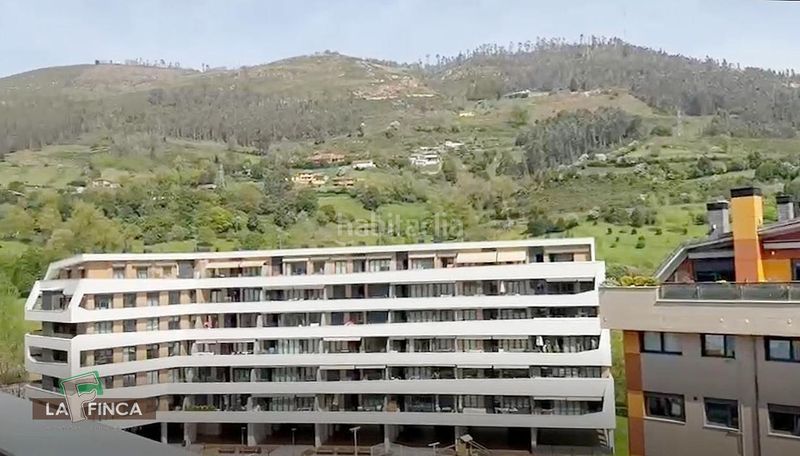 Foto 2b906b1d-08e7-4c03-8fc6-62f8e9344752. Àtic amb calefacció aparcament piscina a Ciudad Naranco - Prados de La Fuente Oviedo