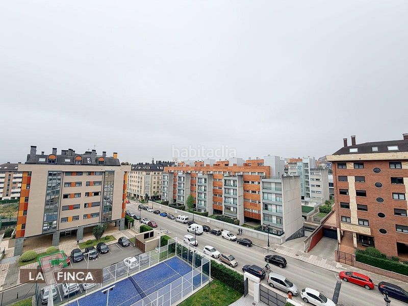 Foto 54a0b41d-152b-4f9c-b79f-50ab07f725e3. Àtic amb calefacció aparcament piscina a Ciudad Naranco - Prados de La Fuente Oviedo
