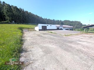 Nau industrial  Santianes. Pravianave