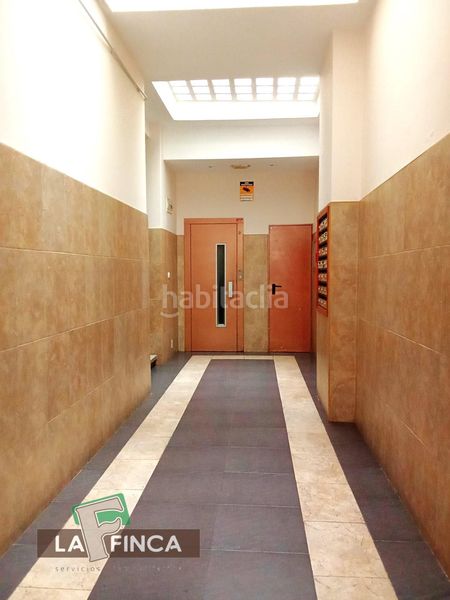 Foto ca8e365e-7193-42a3-8373-b256ca40d406. Pis amb calefacció aparcament a Versalles Avilés