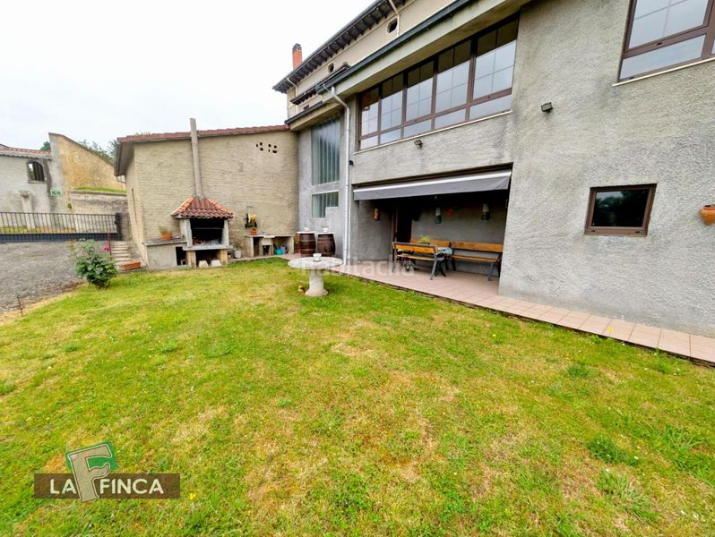 Foto b6c9467e-92cb-464e-bed6-d7499929e58b. Casa amb calefacció aparcament a Noreña