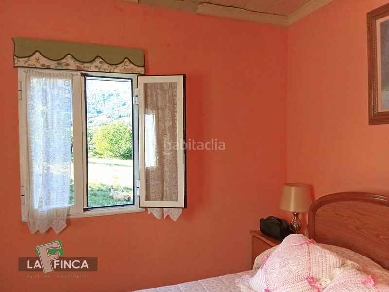 Foto f738633c-630a-4465-a21d-852c99f0fc49. Casa amb calefacció aparcament a Belmonte de Miranda