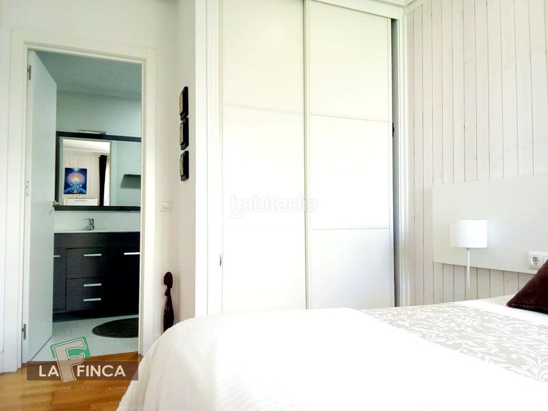 Foto dface491-480b-477a-a260-02a427a451b8. Pis amb calefacció aparcament a Lugones Siero