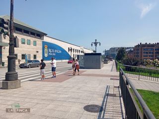 Aparcament cotxe a Ciudad Naranco - Prados de La Fuente. Oviedogaraje