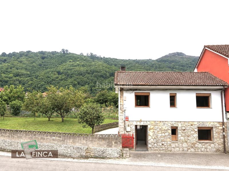 Foto ac3b34ee-f6d3-4f01-ac11-02af786515fe. Casa adossada amb calefacció aparcament a Ribera de Arriba