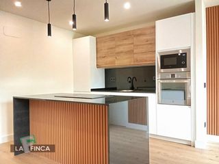 Flat  Miguel primo de rivera. Praviapiso