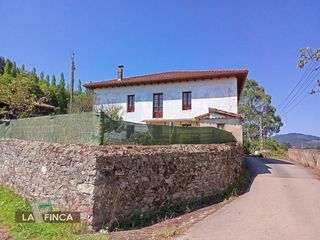 Casa adossada  Onon. Villaviciosacasa